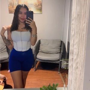 Meet your Posher, Daniela